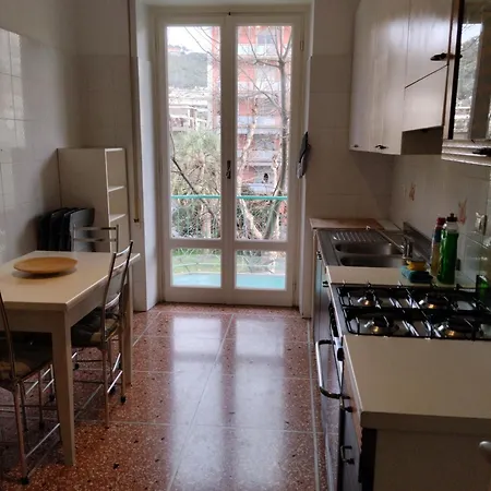 Great Moderno Comodo A Centro E Spiagge דירה קיאברי