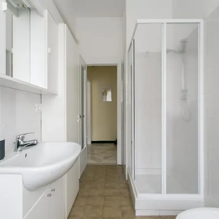 Great Moderno Comodo A Centro E Spiagge דירה קיאברי
